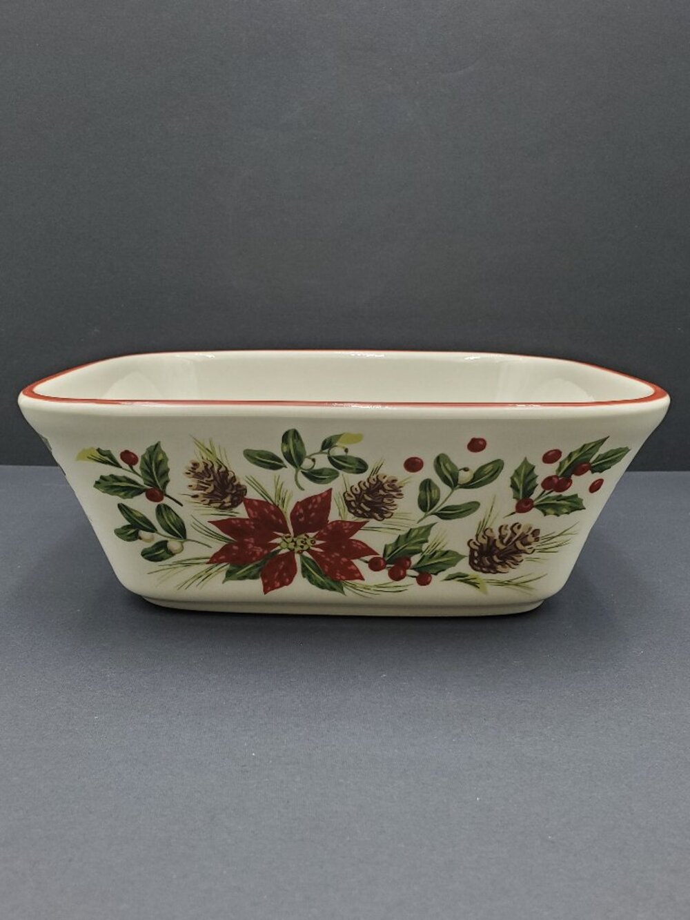 Longaberger Nature's Garland Square Vegetable Serving Bowl Holiday Casserole